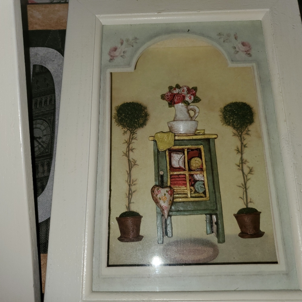 Garden Pictures that display Vintage Decor